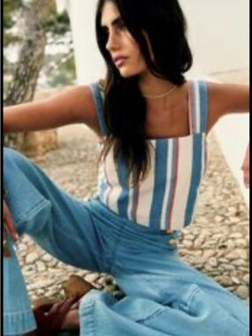 NWT SEZANE Marga Top Ecru Vertical Stripe Button size 40/large Blue/ Red / cream